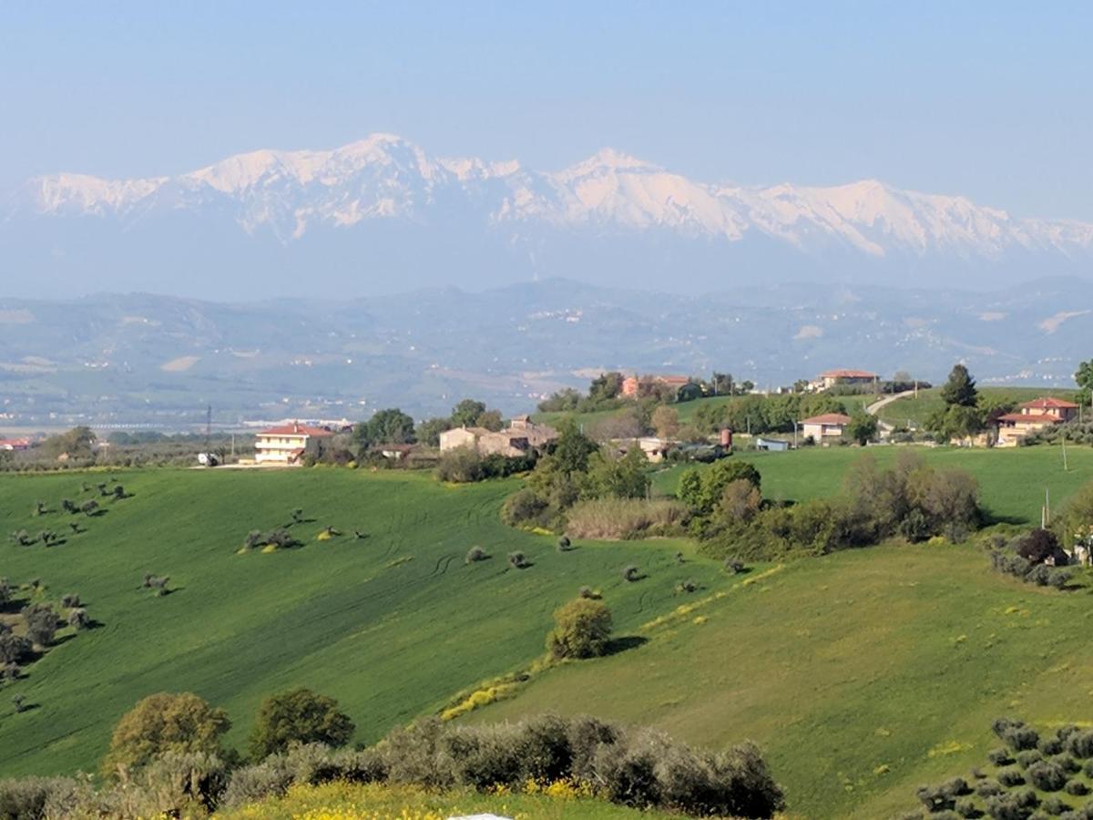 Heart Of Italy Entire Place Montepagano Esterno foto